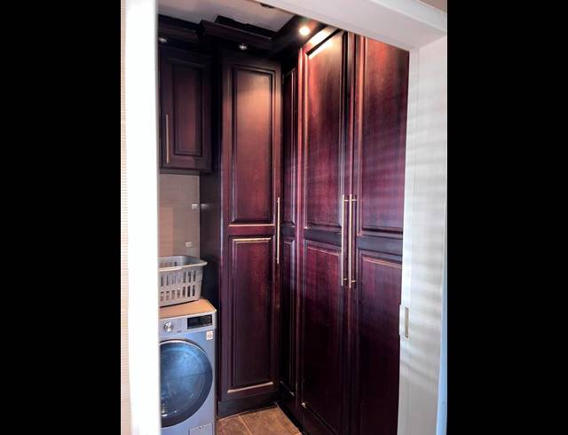 3 BEDROOM HOUSE FOR SALE IN GRANTHAM PARK